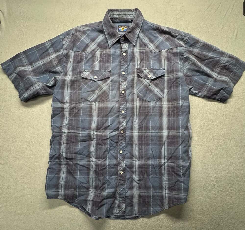 Falcon Bay Short Sleeve Western Plaid Pearl Snap Shirt See details for sizing